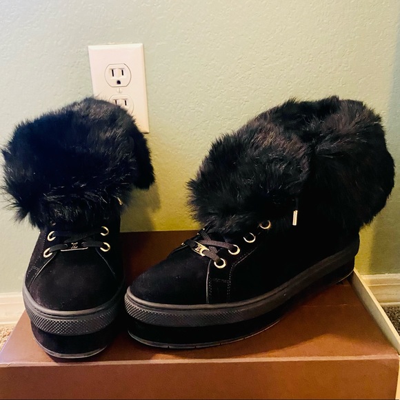 EUC Louis Vuitton Black Suede Rabbit Fur Jazzy High-Top Sneakers - Picture 2 of 15
